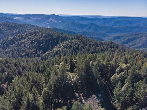 27431 Blue Lake Pl, Willits, CA 95490 photo 2