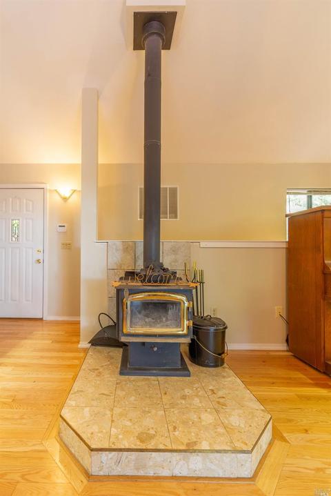 27431 Blue Lake Pl, Willits, CA 95490 photo 9