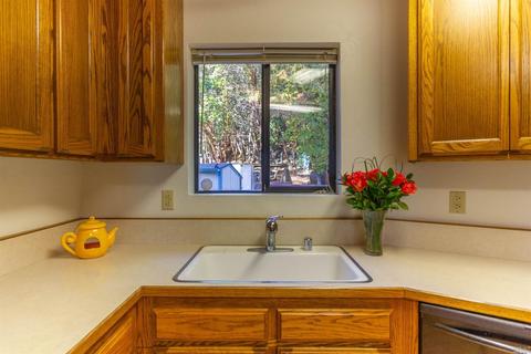27431 Blue Lake Pl, Willits, CA 95490 photo 5