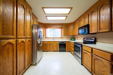 1266 Cobb Pl, Willits, CA 95490 photo 9