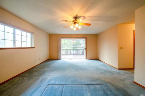 1266 Cobb Pl, Willits, CA 95490 photo 3