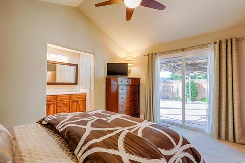 7861 Dove Ln, Windsor, CA 95492 photo 18