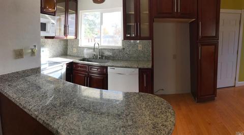 1017 Ohio St, Fairfield, CA 94533 photo 5