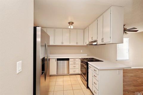 8238 Windmill Farms Dr, Cotati, CA 94931 photo 4