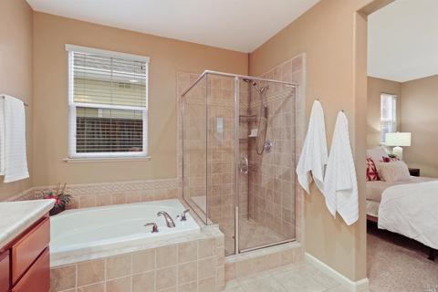 105 Willowbend Ct, Napa, CA 94559 photo 24
