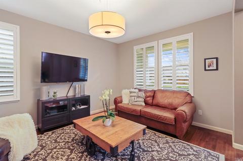 105 Willowbend Ct, Napa, CA 94559 photo 8