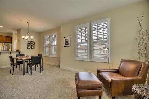 192 Johnson St, Windsor, CA 95492 photo 7