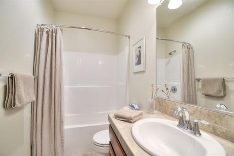 192 Johnson St, Windsor, CA 95492 photo 17