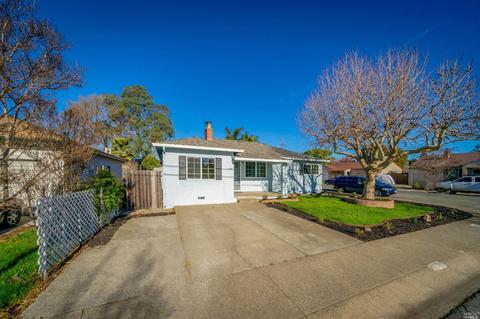1198 Whitney Ave, Napa, CA 94559 photo 2