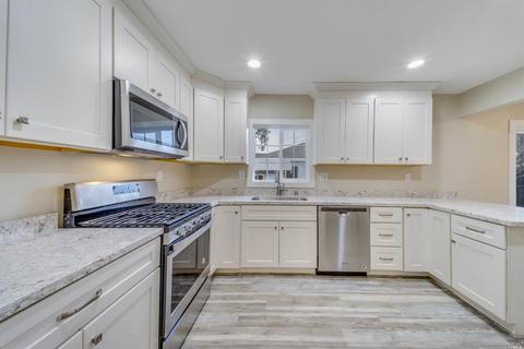1198 Whitney Ave, Napa, CA 94559 photo 9