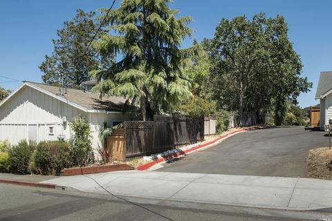 1311 D St, Petaluma, CA 94952 photo 9