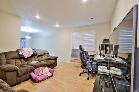 106 Seascape Dr, Vallejo, CA 94591 photo 12