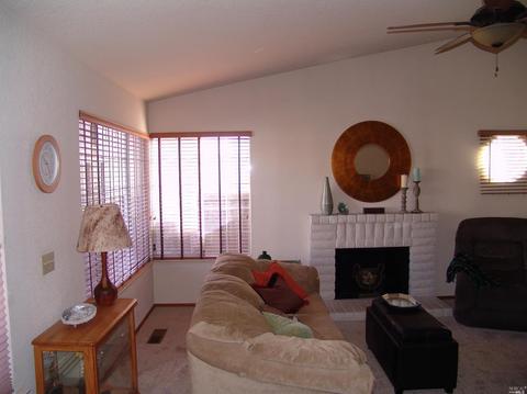 162 Espana Way, Windsor, CA 95492 photo 5