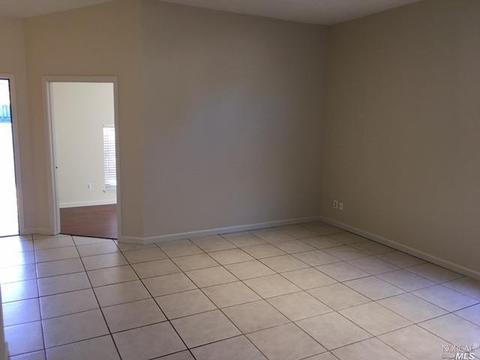 1850 Howard Dr, Windsor, CA 95492 photo 4
