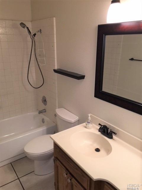 1850 Howard Dr, Windsor, CA 95492 photo 13
