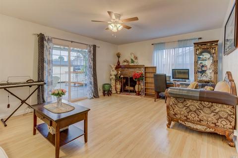 423 Rollingwood Dr, Vallejo, CA 94591 photo 13