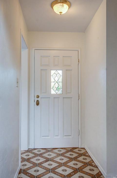 540 Eldridge Ave, Novato, CA 94947 photo 3
