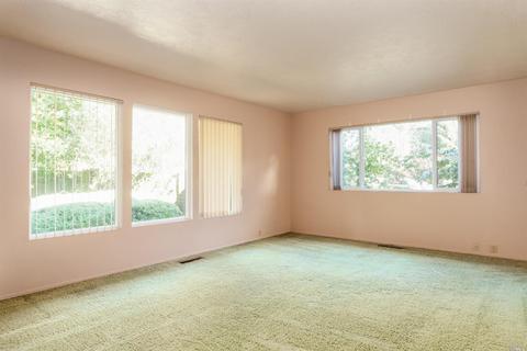705 Willow Ave, Ukiah, CA 95482 photo 6