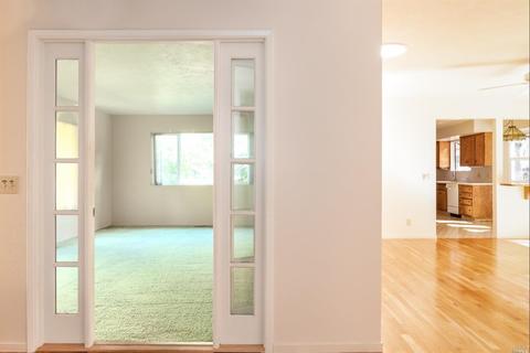 705 Willow Ave, Ukiah, CA 95482 photo 5