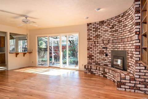 705 Willow Ave, Ukiah, CA 95482 photo 9