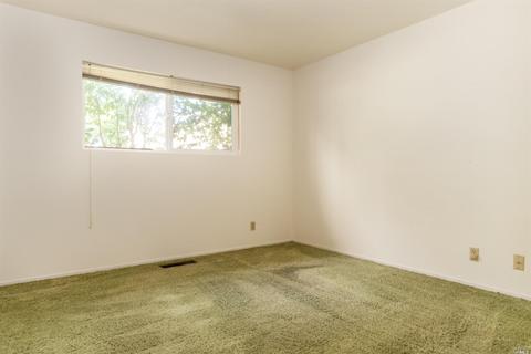 705 Willow Ave, Ukiah, CA 95482 photo 32