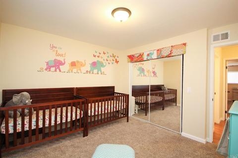257 Edwin Dr, Vacaville, CA 95687 photo 18