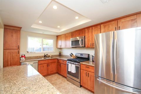 257 Edwin Dr, Vacaville, CA 95687 photo 12