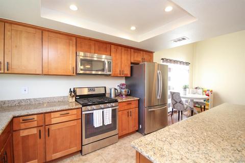 257 Edwin Dr, Vacaville, CA 95687 photo 11