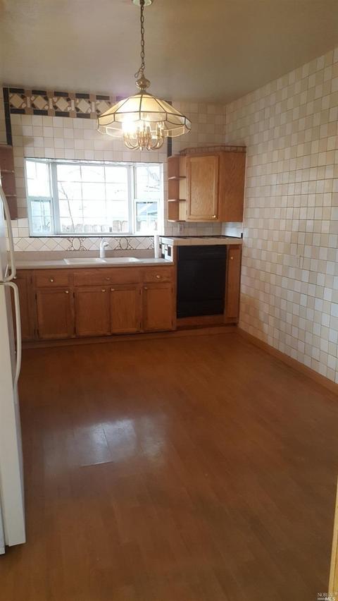 1415 Napa St, Vallejo, CA 94590 photo 10