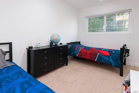 55 Taurus Dr, Novato, CA 94947 photo 10