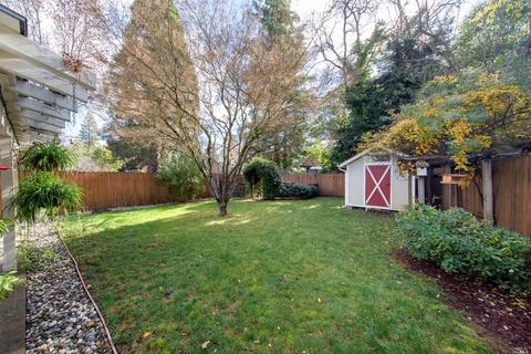 841 Dora Ave, Ukiah, CA 95482 photo 23