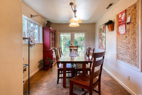 841 Dora Ave, Ukiah, CA 95482 photo 10