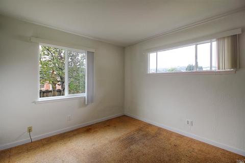 701 Oak Ter, Petaluma, CA 94952 photo 13