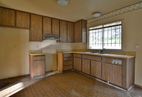 500 Holly St, Vallejo, CA 94589 photo 11