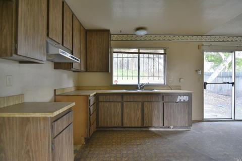 500 Holly St, Vallejo, CA 94589 photo 13