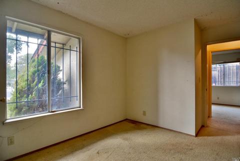 500 Holly St, Vallejo, CA 94589 photo 14