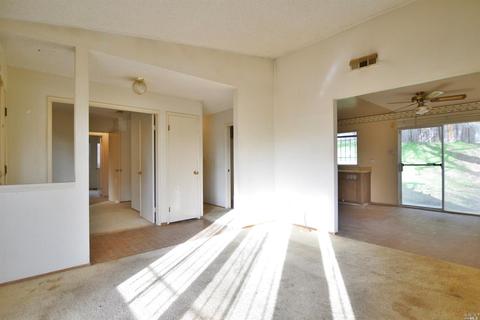 500 Holly St, Vallejo, CA 94589 photo 8