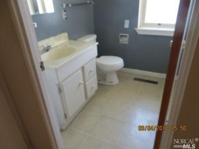 655 Marvin Way, Dixon, CA 95620 photo 4
