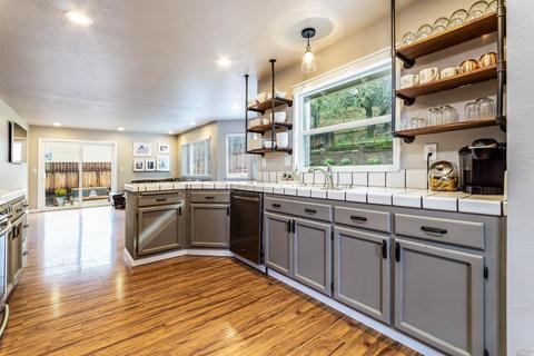 2315 Appolinaris Dr, Ukiah, CA 95482 photo 9