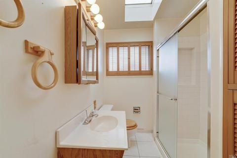 535 Del Mar Ave, Vallejo, CA 94589 photo 12