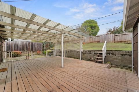 535 Del Mar Ave, Vallejo, CA 94589 photo 17
