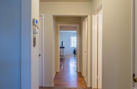 313 E Tennessee St, Fairfield, CA 94533 photo 9