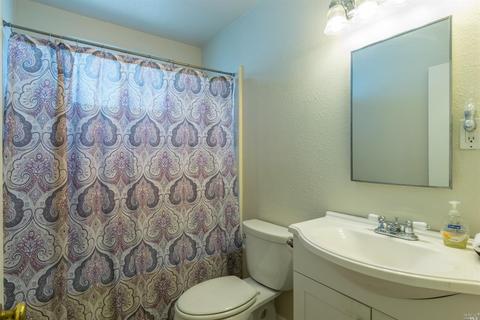 313 E Tennessee St, Fairfield, CA 94533 photo 10