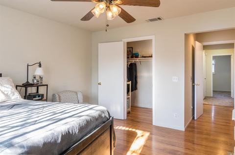 313 E Tennessee St, Fairfield, CA 94533 photo 7