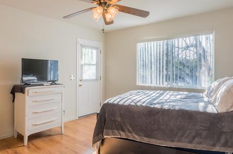 313 E Tennessee St, Fairfield, CA 94533 photo 6