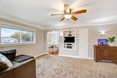 53 Madigan St, Vallejo, CA 94590 photo 3