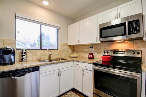 23 Gilbert Way, Cotati, CA 94931 photo 7