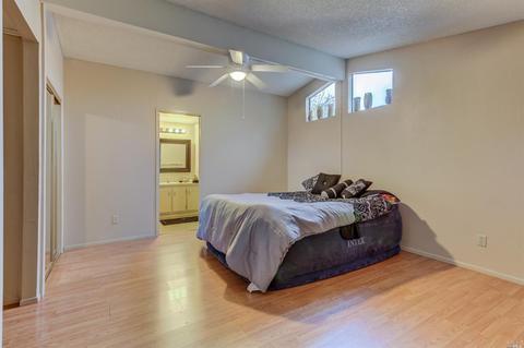 270 Sandstone Dr, Vallejo, CA 94589 photo 16
