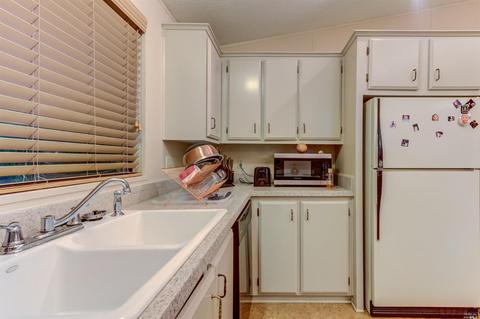 270 Sandstone Dr, Vallejo, CA 94589 photo 8