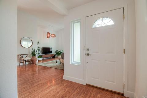 223 Robin Ave, Cotati, CA 94931 photo 5